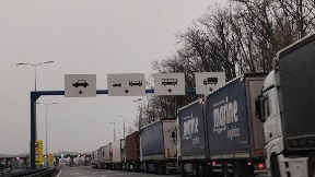 Na Batrovcima čekanje pet sati